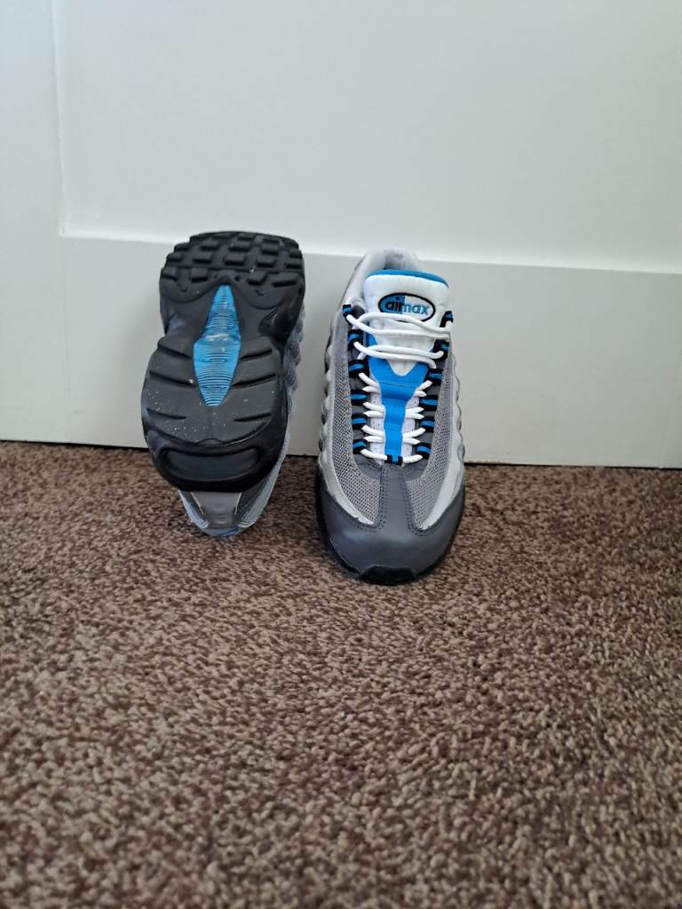 Nike Air Max 95 Trainers – Grey and Blue, Good Condition