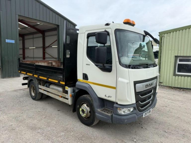 2021 (71) DAF LF 180 4x2 MANUAL GEARBOX STEEL BODY TIPPER
