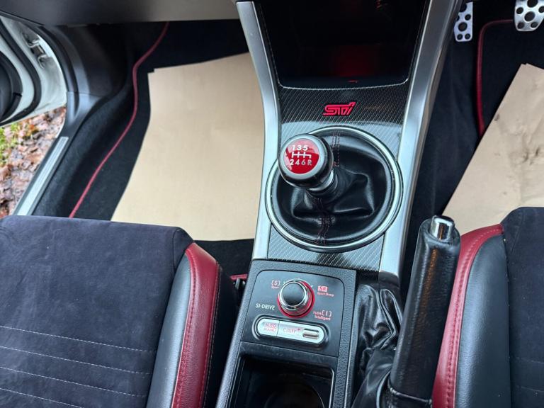 2014 Subaru WRX STI 2.5 WRX STi Type UK 4dr SALOON Petrol Manual