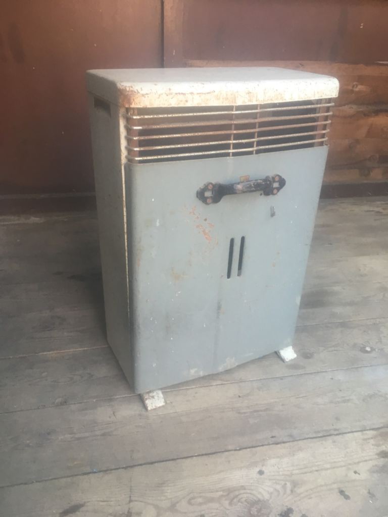 Paraffin heater