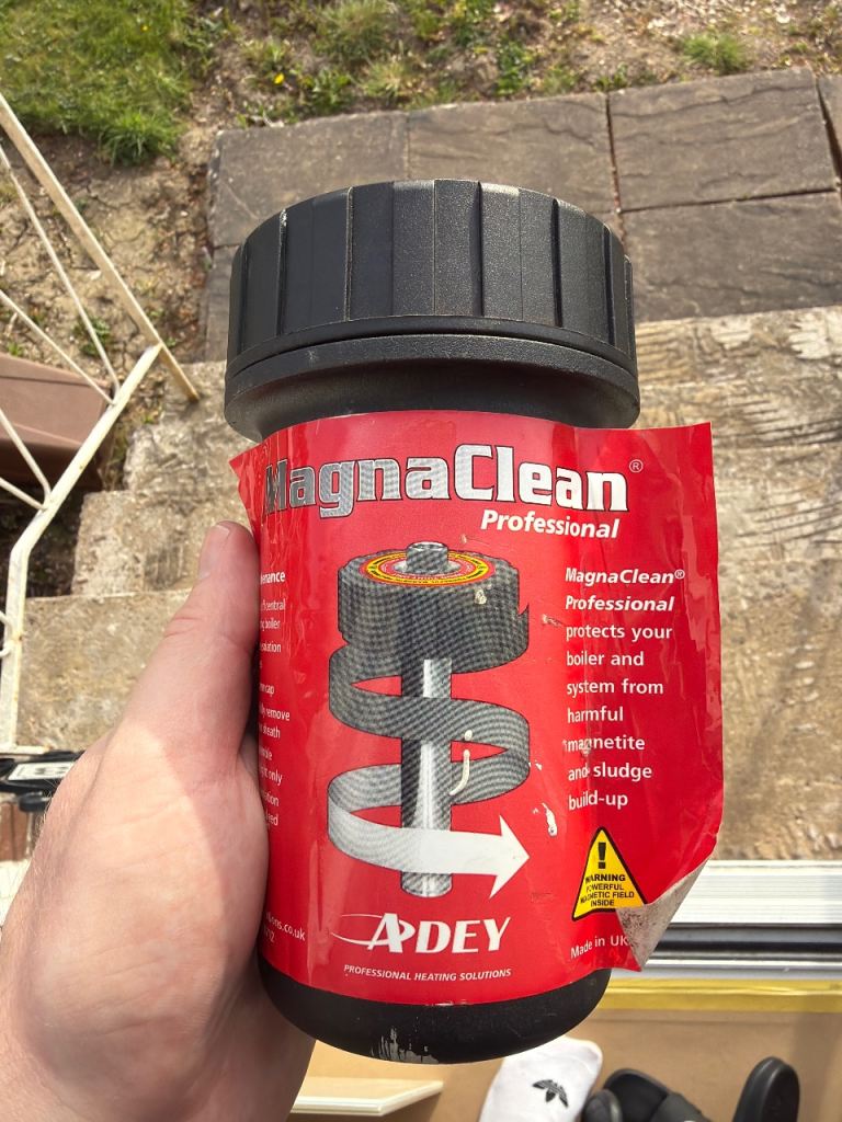 Magnaclean Professional Magnetic Central Heating Filter