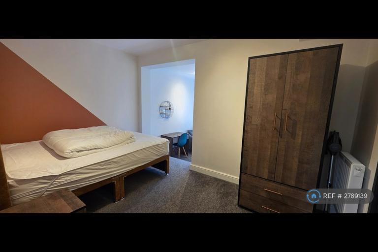 1 bedroom in Liscard Road, Wallasey, CH44 (#2789139)