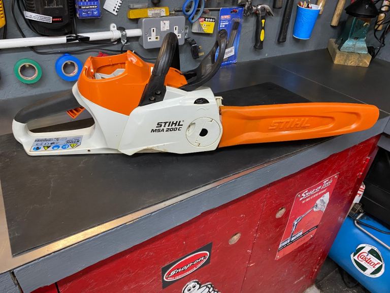 STIHL BATTERY CHAIN SAW