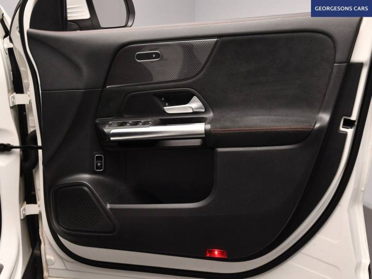 2020 Mercedes-Benz GLA 1.3 GLA180 AMG Line SUV 5dr Petrol 7G-DCT Euro 6 (s/s) (136 ps) HATCHBACK ...