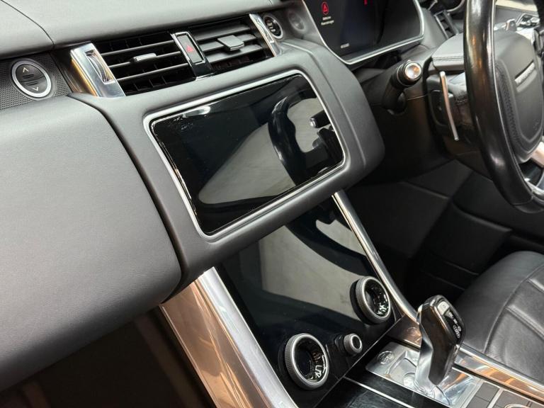 2020 Land Rover Range Rover Sport 3.0 SD V6 Autobiography Dynamic Auto 4WD Euro 6 (s/s) 5dr ESTAT...