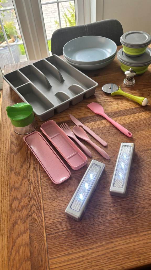 Campervan Accessories - Cutlery Tray, collapsible bowls, pasta bowls, bamboo cutlery etc.