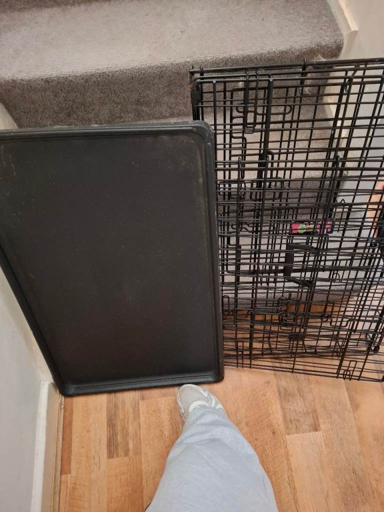 Dog crate