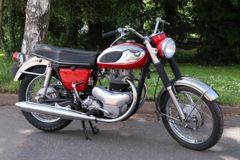 Kawasaki W1 W 1 1966 All original. Runs and Rides Like a BSA A10, just better!!!