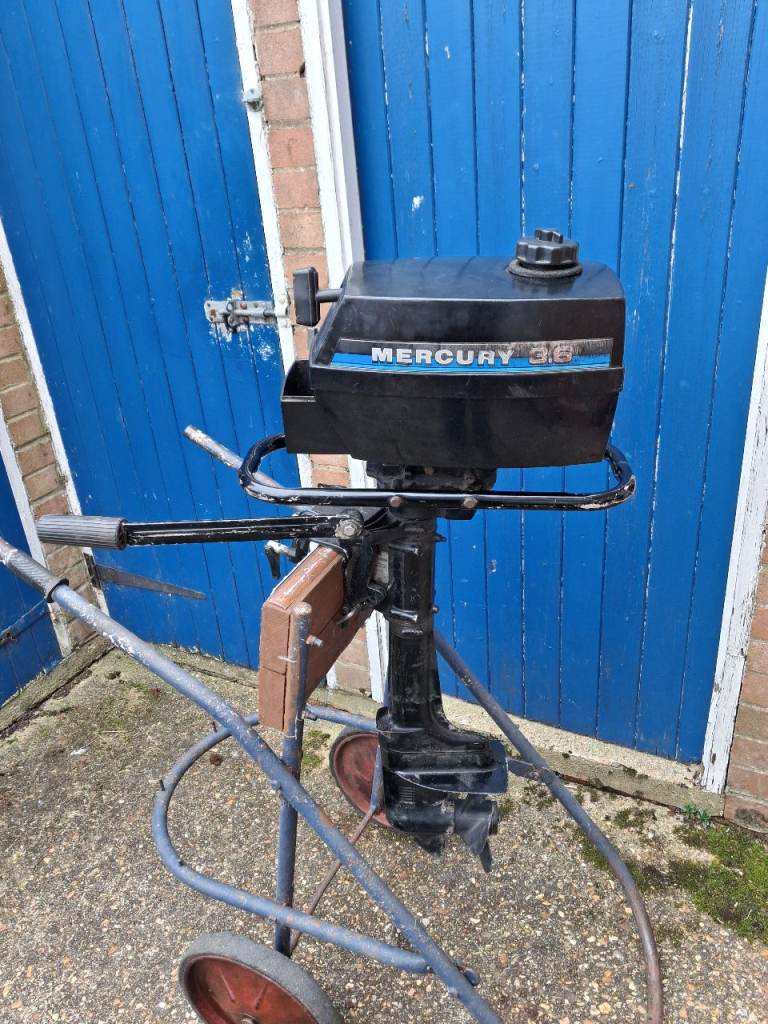 Outboard Motor Mercury 3.6 HP Running Recent Carb Clean Direct Drive Easy To Operate...