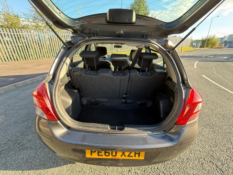 2010 Toyota Yaris 1.33 VVT-i TR 5dr [6] HATCHBACK Petrol Manual