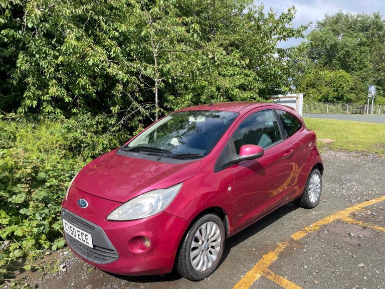 FORD KA 1.2 ZETEC 60 REG 3 DOOR MAGENTA RED MOT OCTOBER 28TH 2026 TAX £35 YEAR LOW INSURANCE 48+ MPG