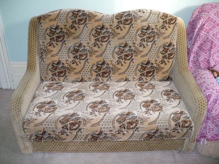 House clearance! FREE Sofa Bed in useable condition