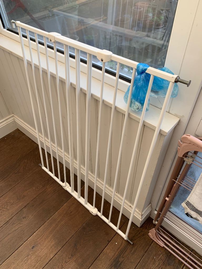 Pet/Child Gate - White