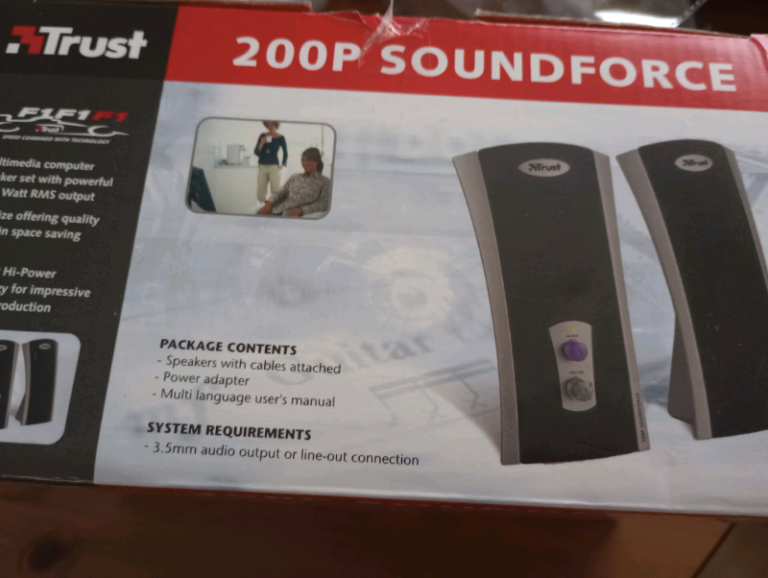 2 X new computer Speakers boxed 