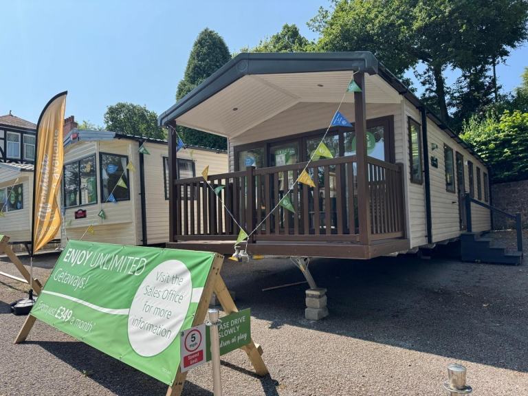 LUXURY CARAVAN FOR SALE WOODLANDS HALL RUTHIN NORTH WALES