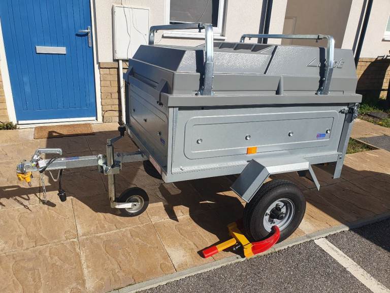Erde 122 Trailer with ABS hard top and roof bars 