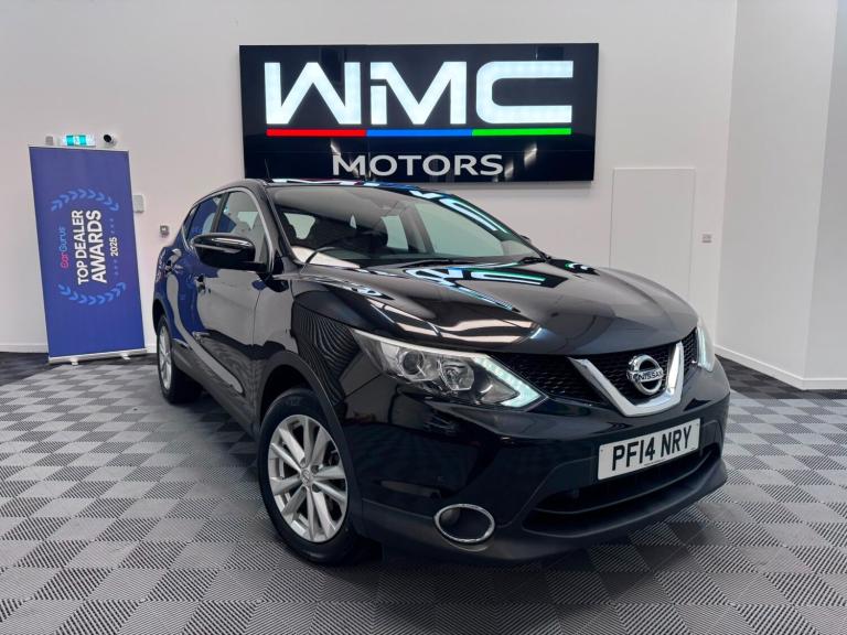 2014 Nissan Qashqai 1.5 dCi Acenta [Smart Vision Pack] 5dr HATCHBACK Diesel Manual