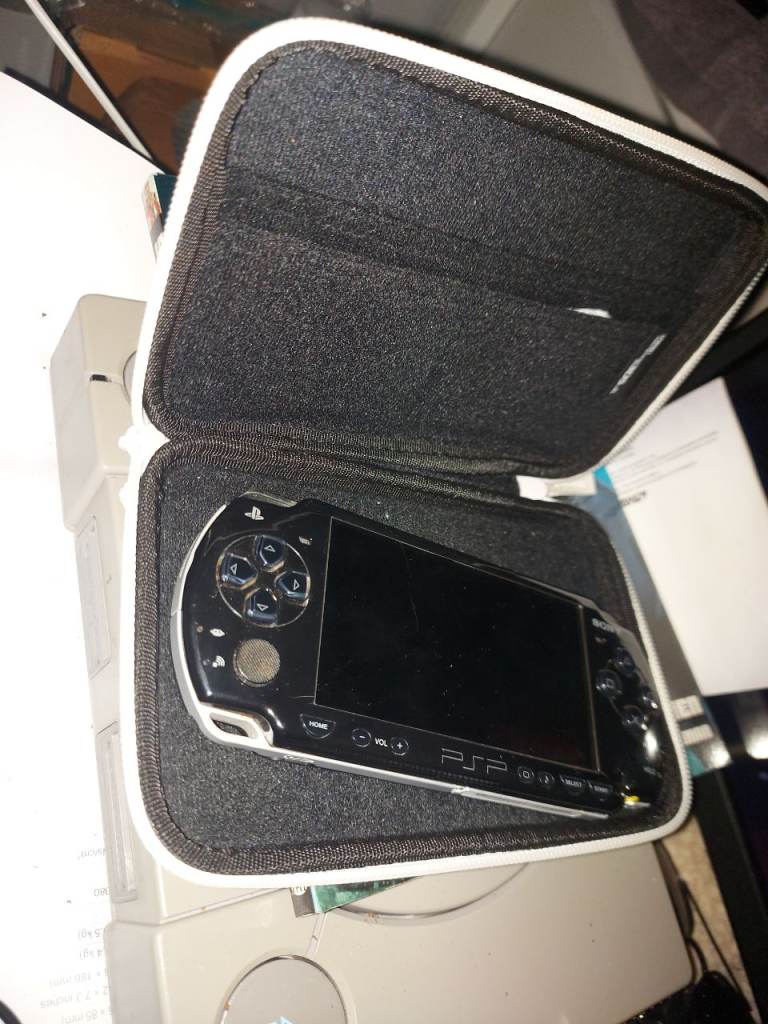 Psp 2003 with all games