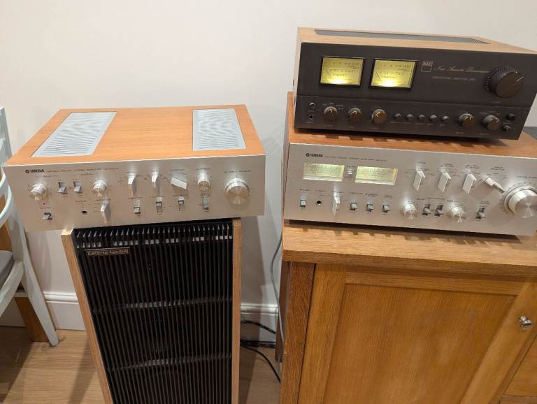 Yamaha CA 1000 ii NAD 3030 amplifiers Cambridge R40 speakers