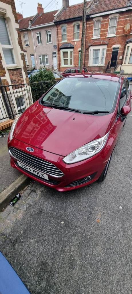 Ford fiesta  5 door 1.2  2014