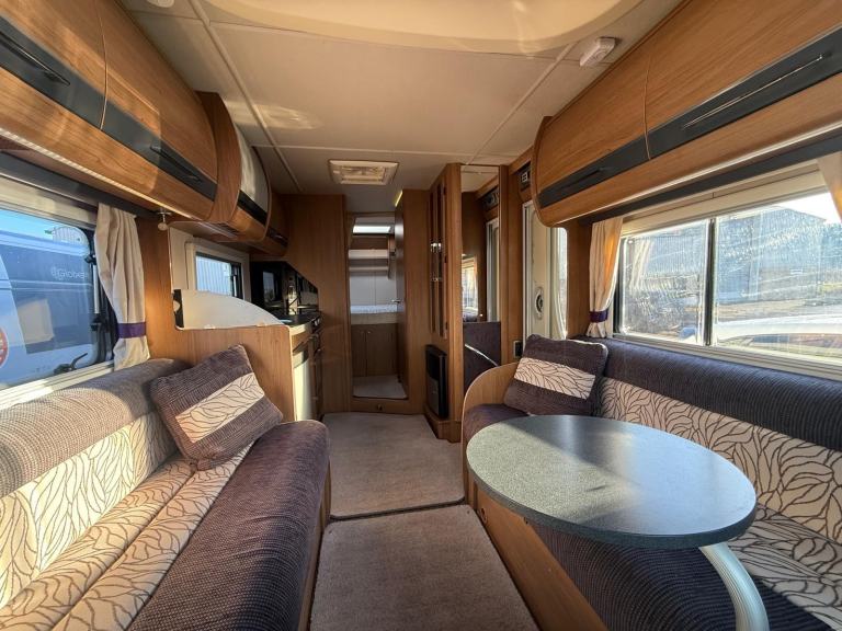 2012 Fiat Ducato AUTO TRAIL FRONTIER MOHAWK 4 BERTH MOTORHOME WITH FIXED BED