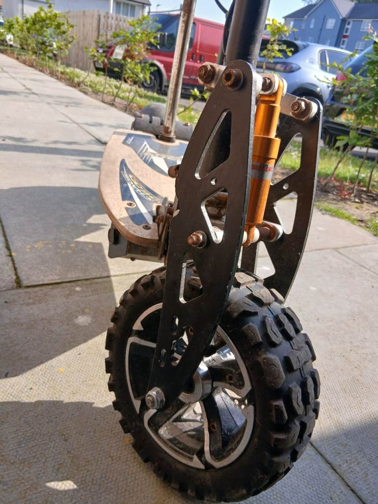 For sale Electrik scote. No charger working  fine .