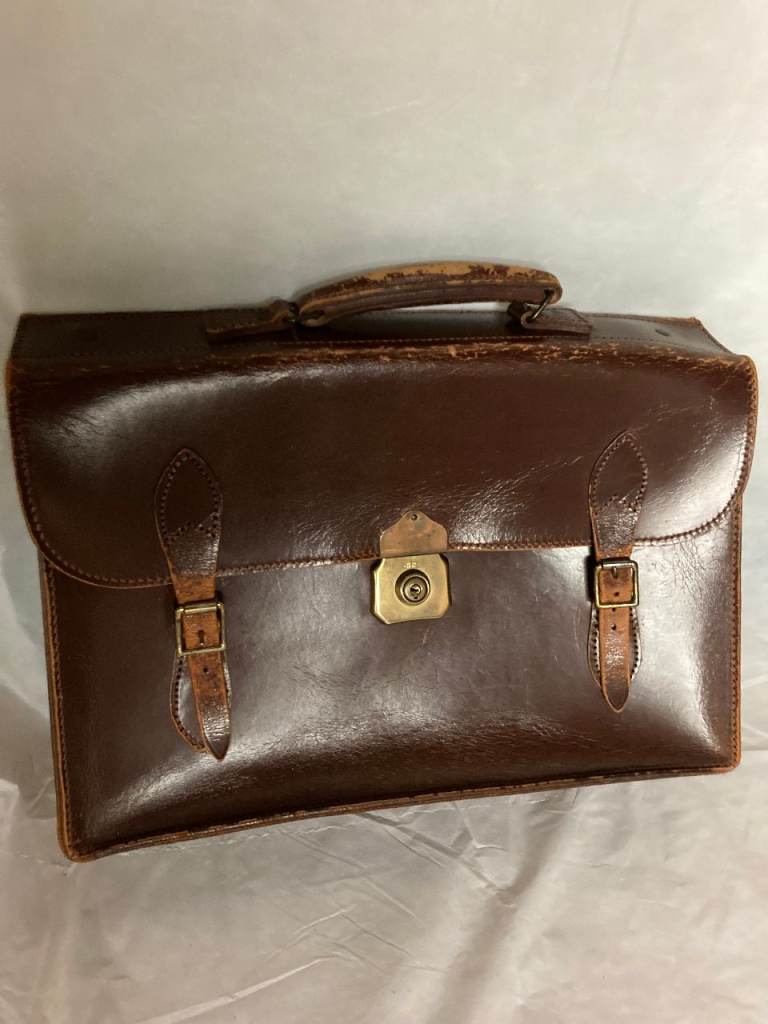 Vintage W E Jackson & Son (Cheney) Leather Briefcase
