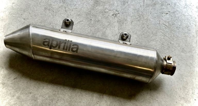 Aprilia Silencer, and can, exhaust