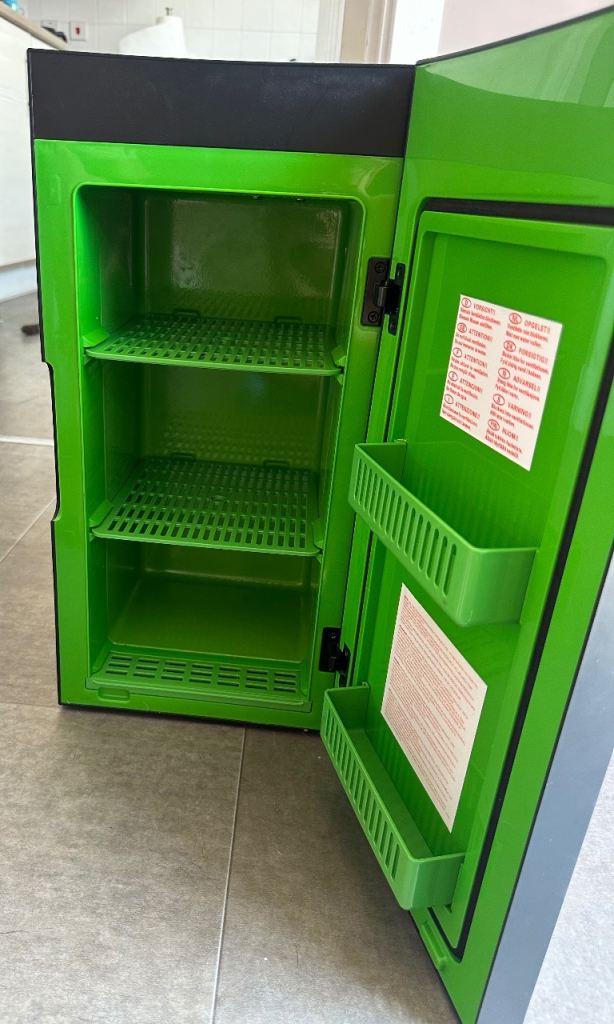 Xbox mini fridge 