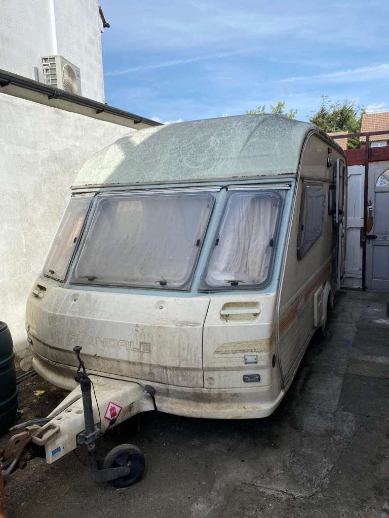 90's Avondale 2 birth Mayfly caravan mobile camper project storage needs TLC