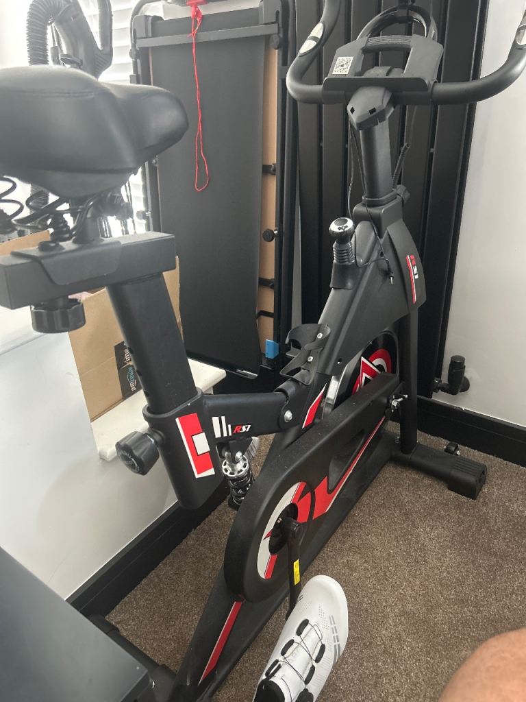 Indoor Cycling Bike with Cycling Shoes