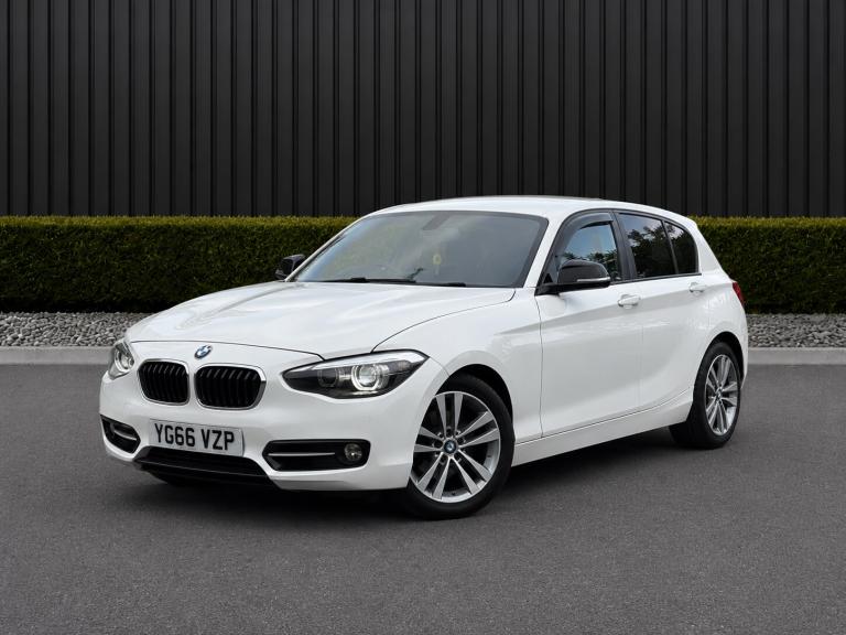 2016 BMW 1 Series 118i [1.5] Sport 5dr [Nav] HATCHBACK Petrol Manual