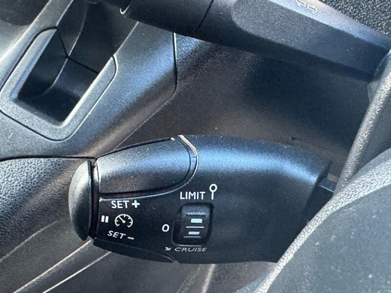 2023 Citroen Berlingo HDi 100ps 850 Enterprise XL Edition 5 Seat Kombi Crew Cab L2 LWB Crew Euro ...