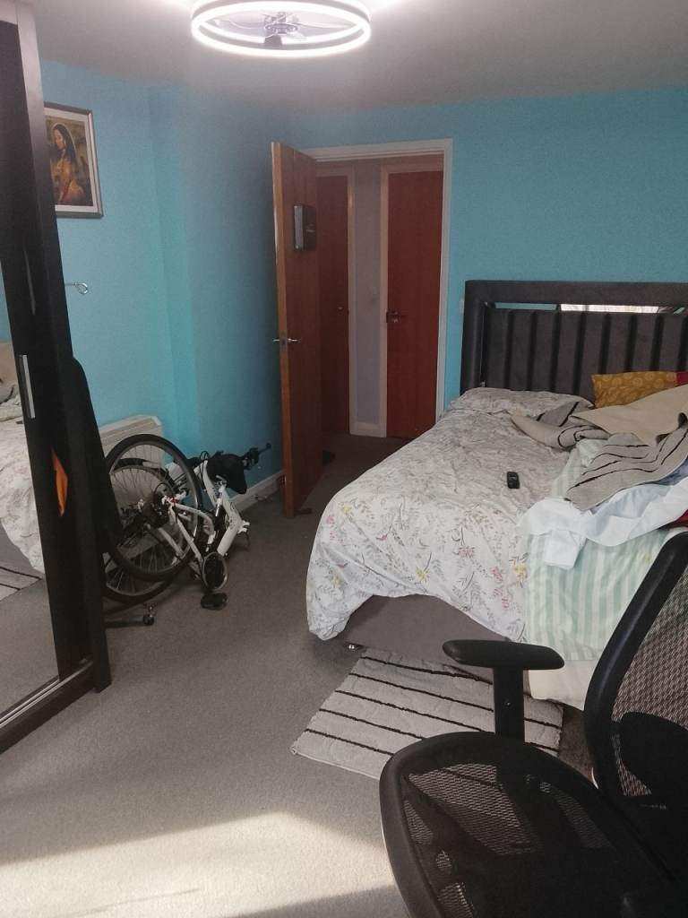 Spacious and Cosy Double Rooms for Rent in - CR0 7DU