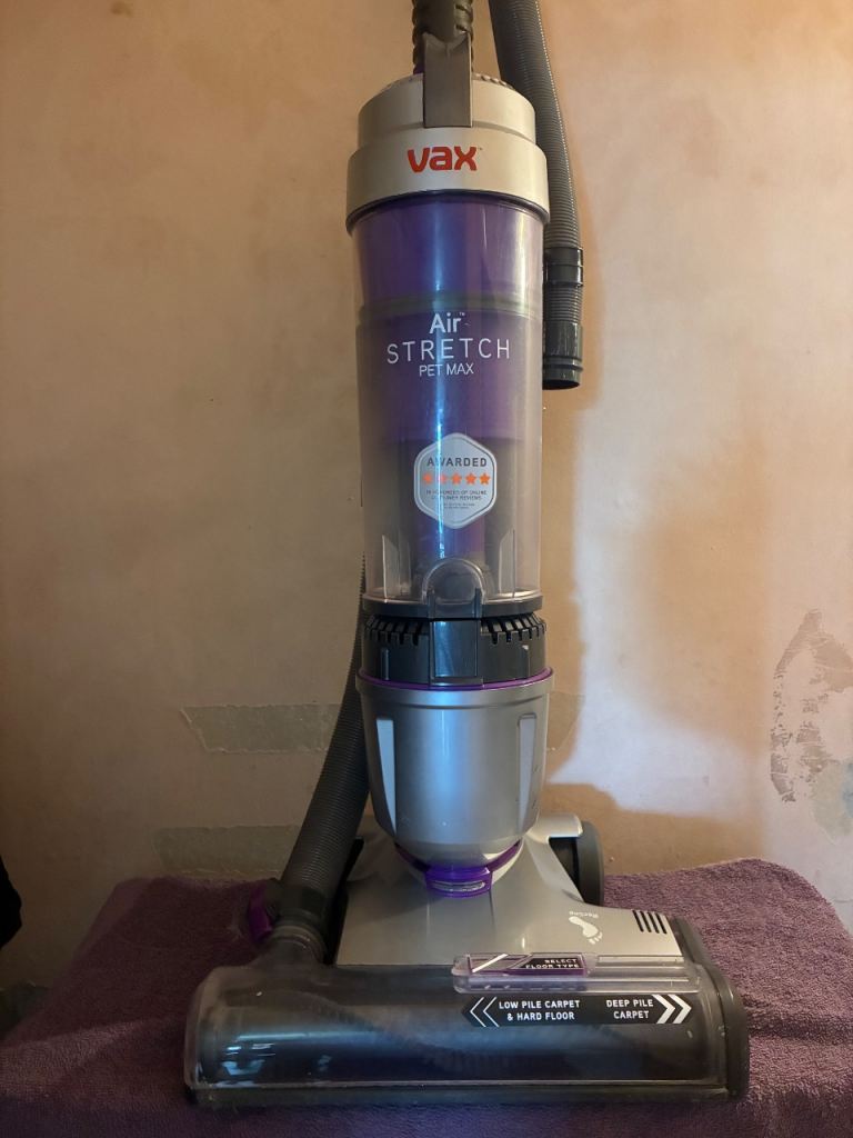 Vax Air Stretch Pet Max Vacuum Cleaner - Good Condition