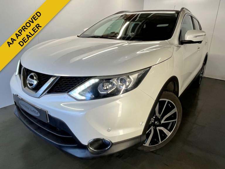 2017 Nissan Qashqai 1.2 DIG-T Tekna SUV 5dr Petrol Manual 2WD Euro 6 (s/s) (115 ps) 12 MONTHS A H...