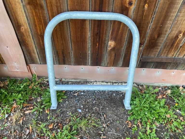 Galvanised Metal Bike Stand – Good Condition