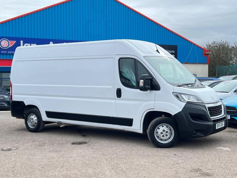 2021 Peugeot Boxer 2.2 BlueHDi H2 Professional Van 140ps PANEL VAN DIESEL Manual