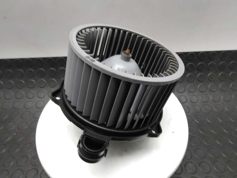 Hyundai Ix35 A/C Heater Blower Motor Fan 2013-2015