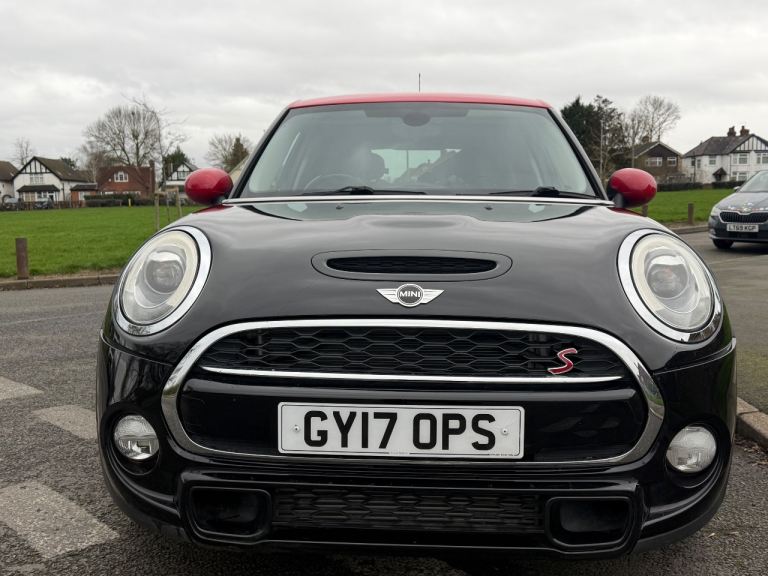 MINI COOPER SD AUTOMATIC BLACK 2017 