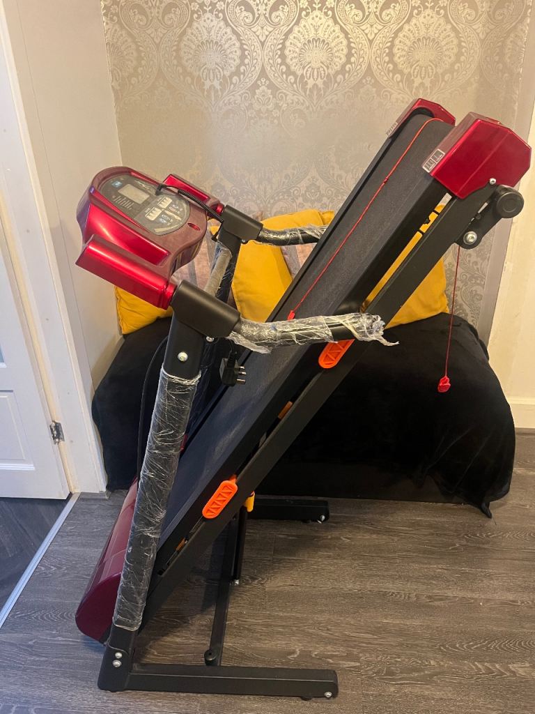 electric treadmill £80