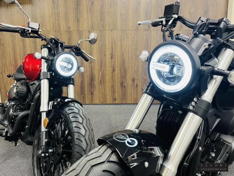 2025 Keeway RKV 125 C 125 Custom Cruiser Petrol Manual Euro 5 (12 ps) Custom Cruiser Petrol Manual