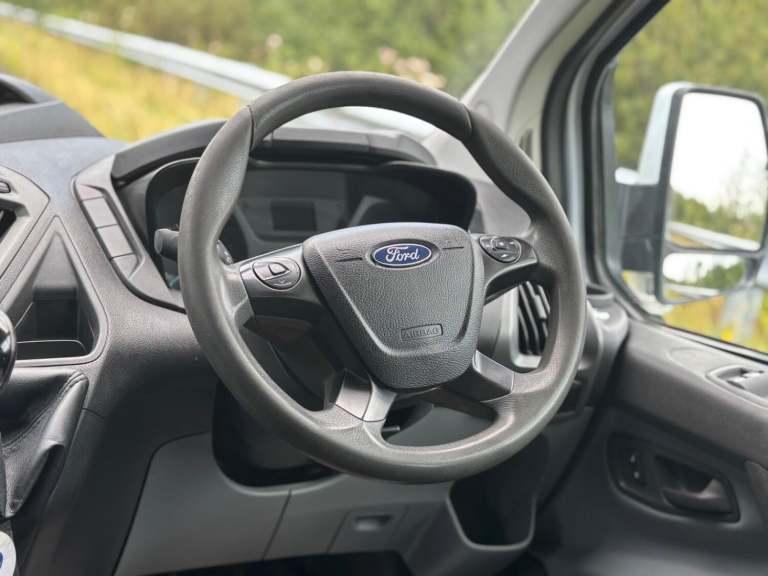 FORD TRANSIT CUSTOM 2.0 TDCi 290 2017