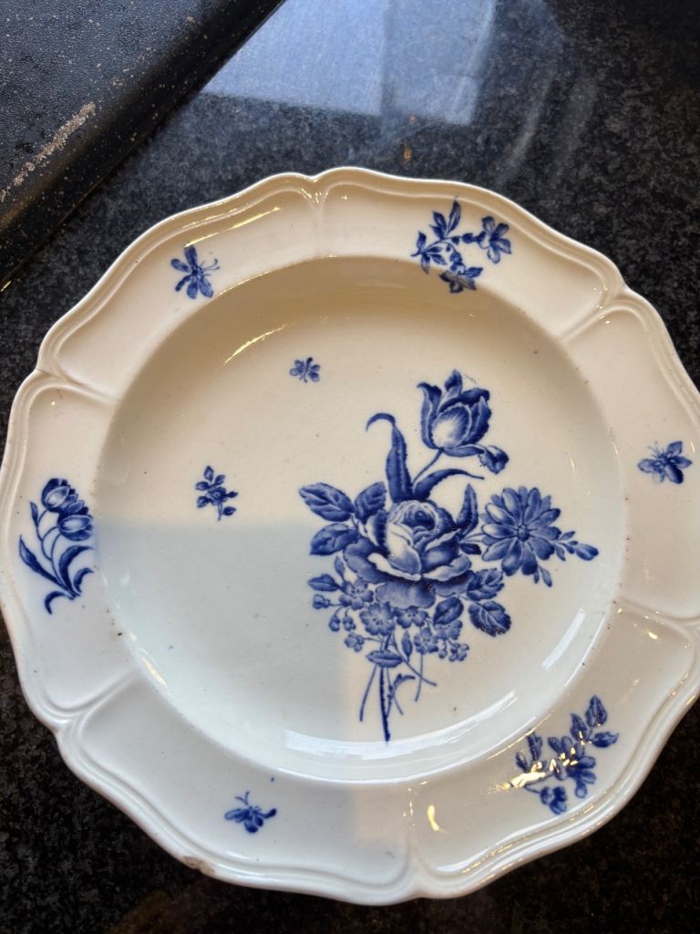 Wedgewood Ludlow pattern Cake Stand 