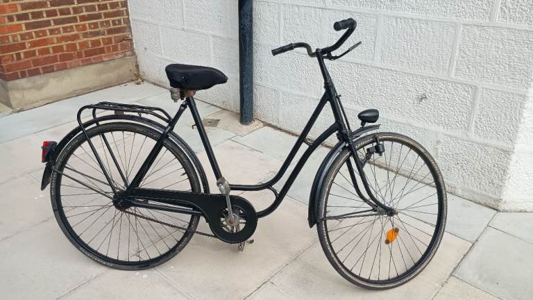 Pashley -  Dutch style city bike (medium/large size)  