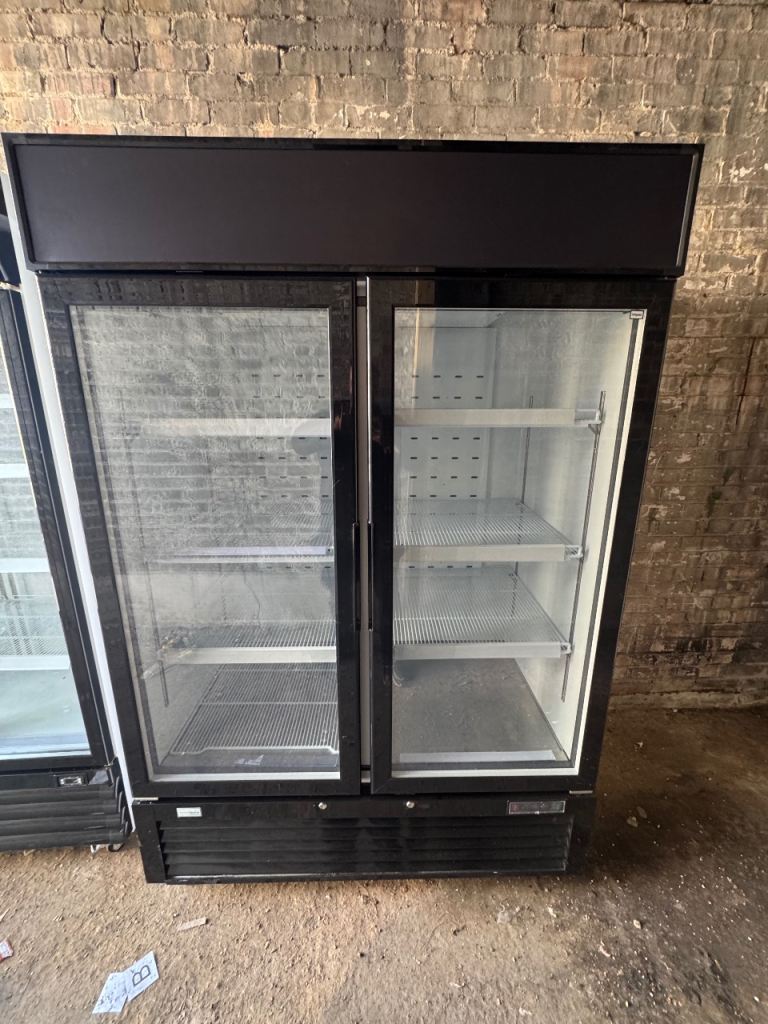Commercial upright double door Display fridge Italian cafe shop restaurant supermarket 