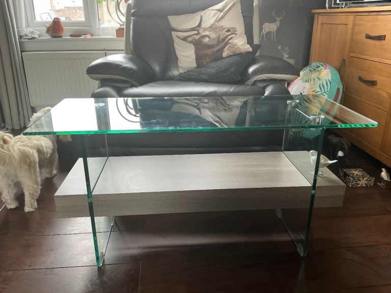 Nice modern tv unit / side table