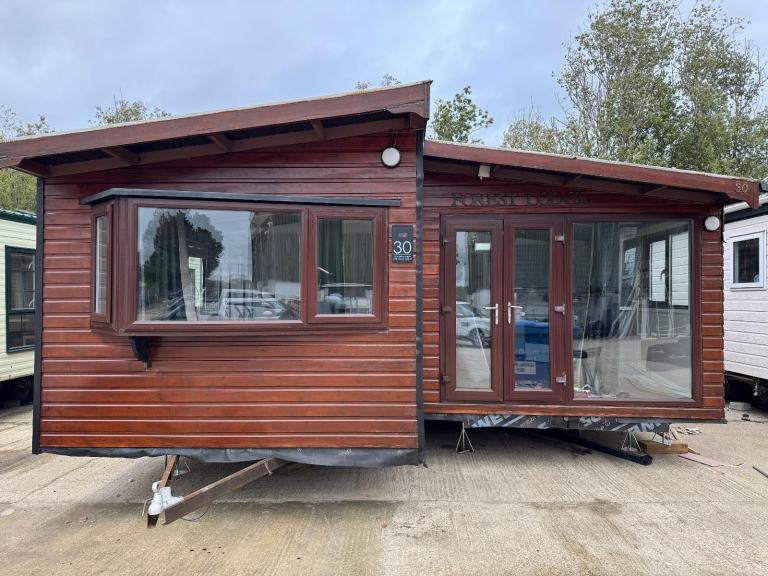 2 Bedroom Offsite Lodge - Freestanding Furniture, French Doors, DG, CH