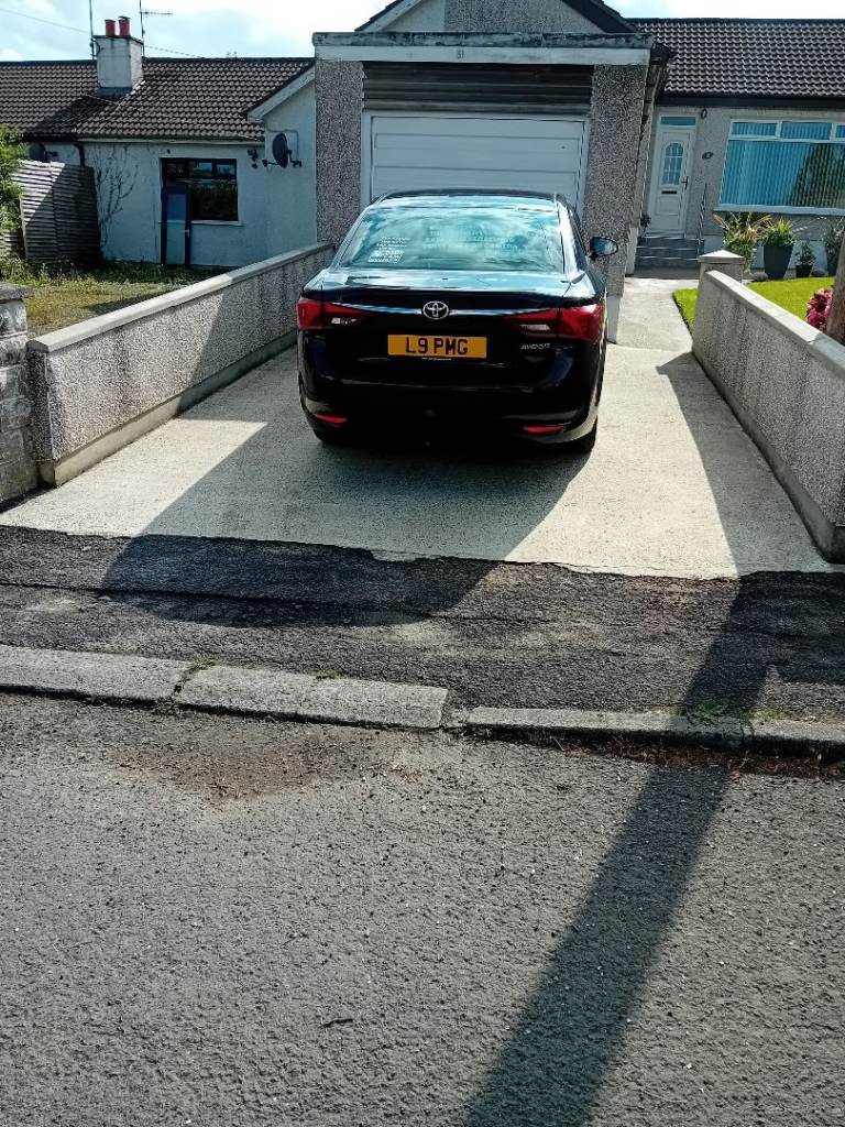 Avensis for sale o