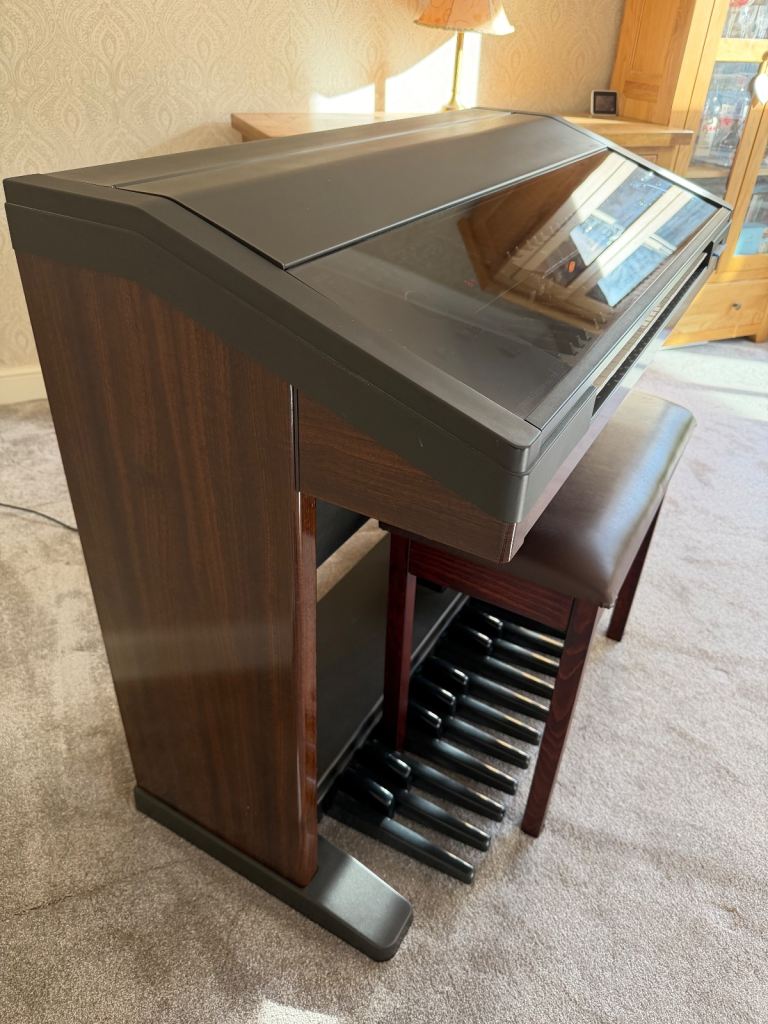 Yamaha Electone EL-70 Electric Organ